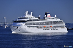 飛鳥Ⅲ 横浜港へ入港-5