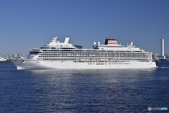 飛鳥Ⅲ 横浜港へ入港-8