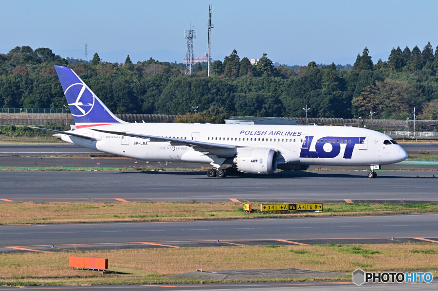 LOT - Polish Airlines