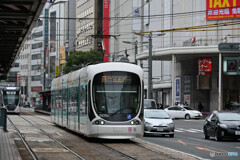 広島電鉄 路面電車 5100形 グリーンムーバーマックス