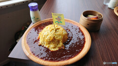 オムカレー