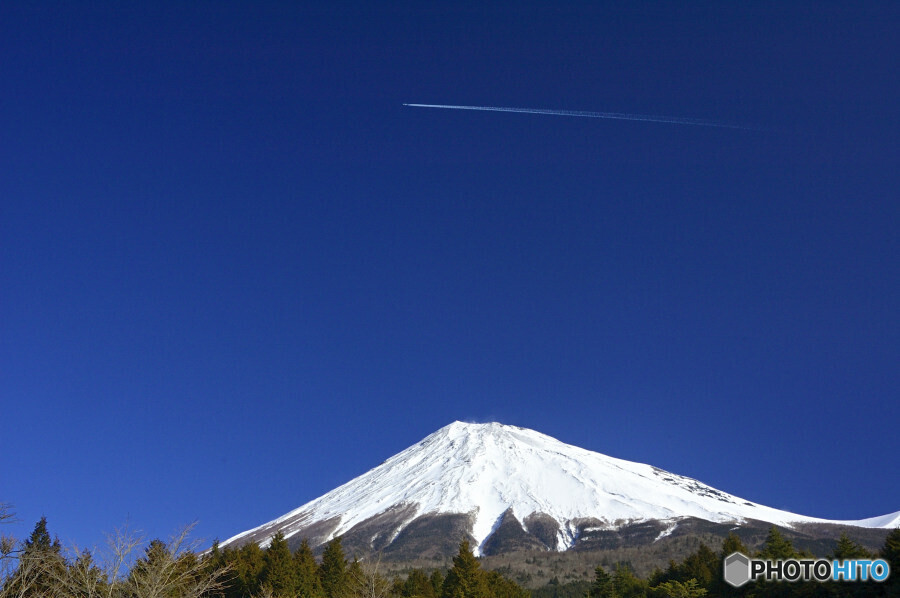 コントレイルと富士山