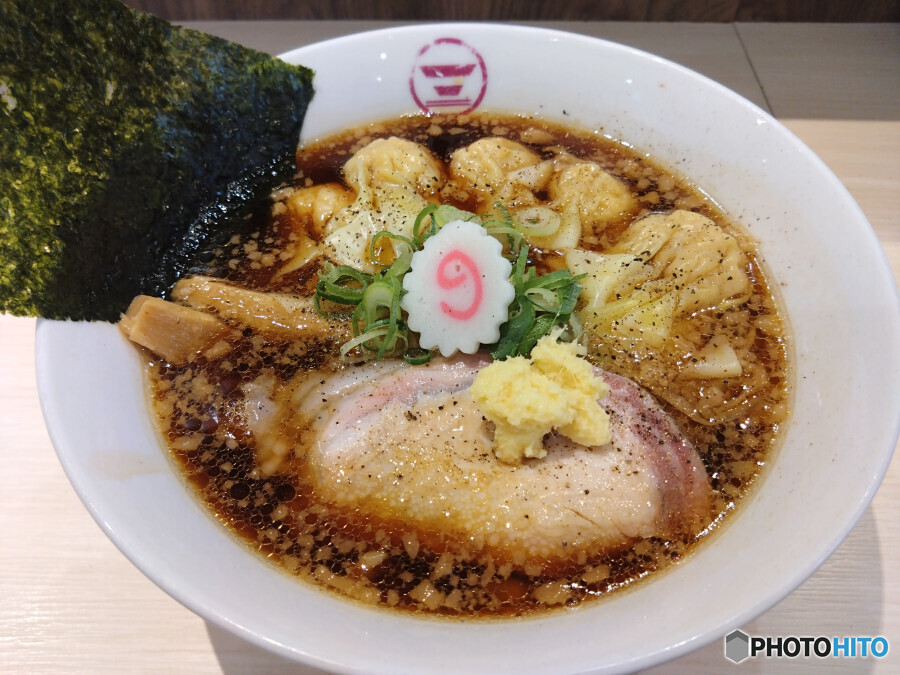 生姜醤油わんたんそば