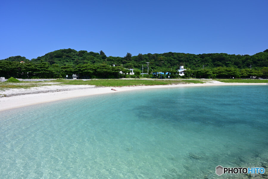 浜比嘉ビーチにて