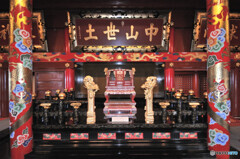 首里城正殿内 御差床（うさすか）