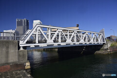 新港橋梁