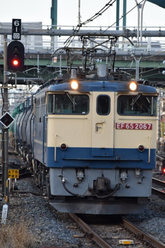 貨物列車を面縦で｢弌｣