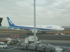b772