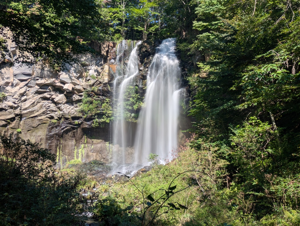 札幌　滝野　アシリベツの滝　スマホ撮影
