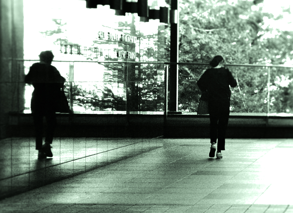 高層マンションへ