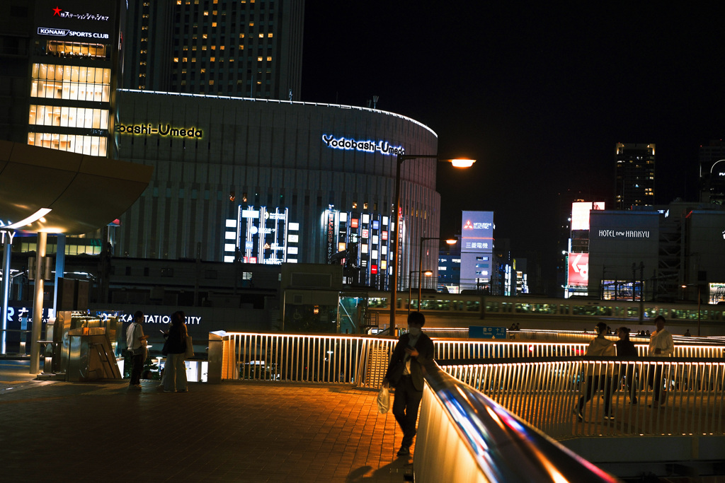 JR　大阪駅