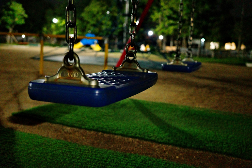 深夜の公園①