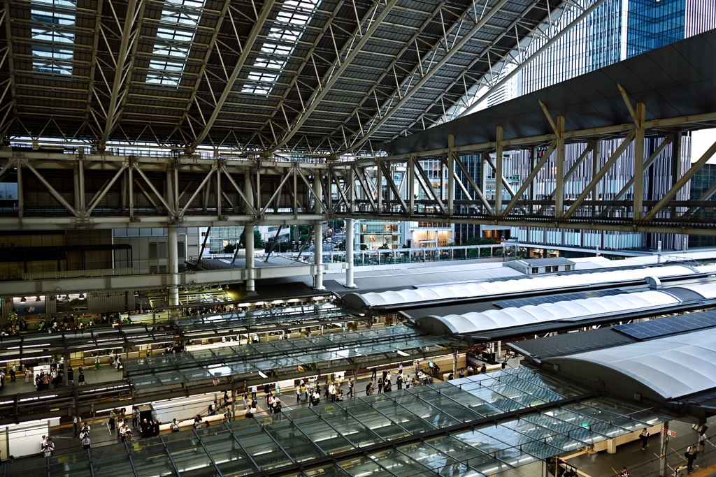 JR大阪駅在来線