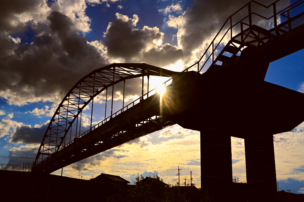 雲と水道橋