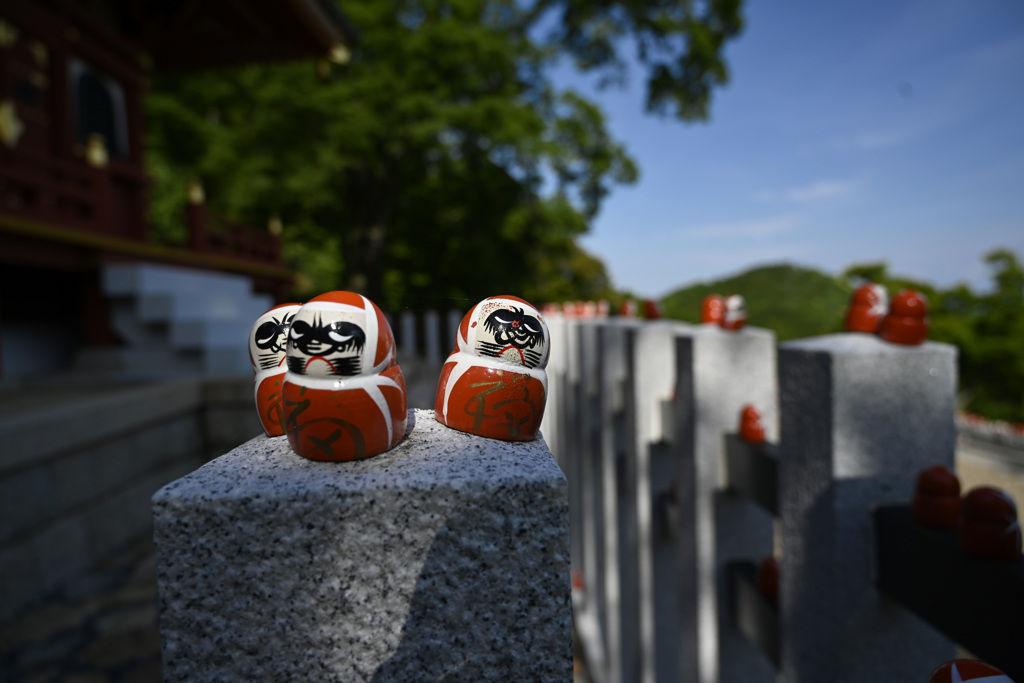 勝ちだるまの勝尾寺