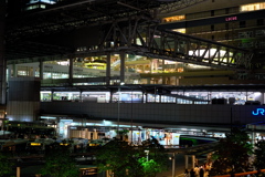 夜のJR大阪駅
