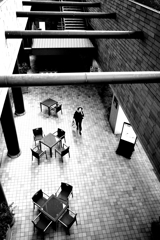 オープン地下テラス