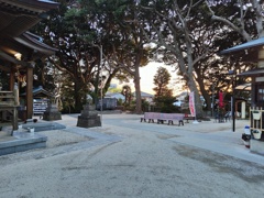 堀出神社の広場