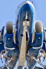 ブルーインパルス　真下から　