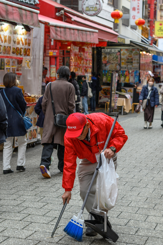 Street sweeper