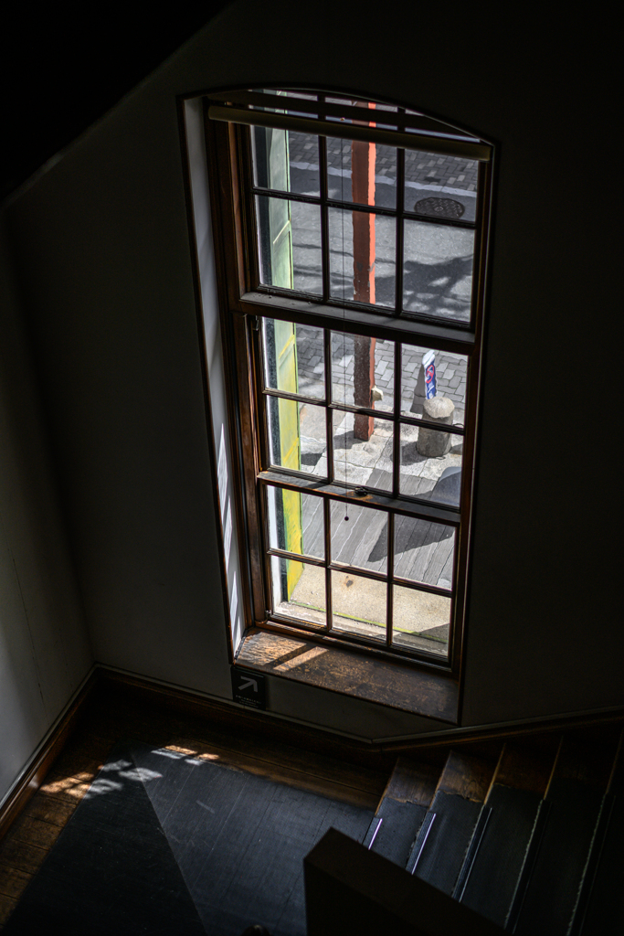 Vertical window
