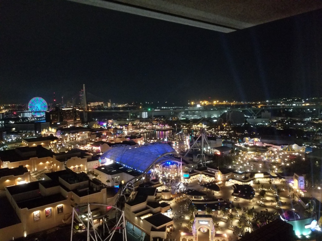 ホテル24階からのUSJ