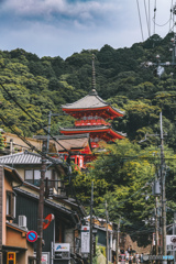 茶わん坂から見える三重塔