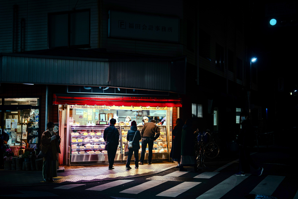 夜のお肉屋さん