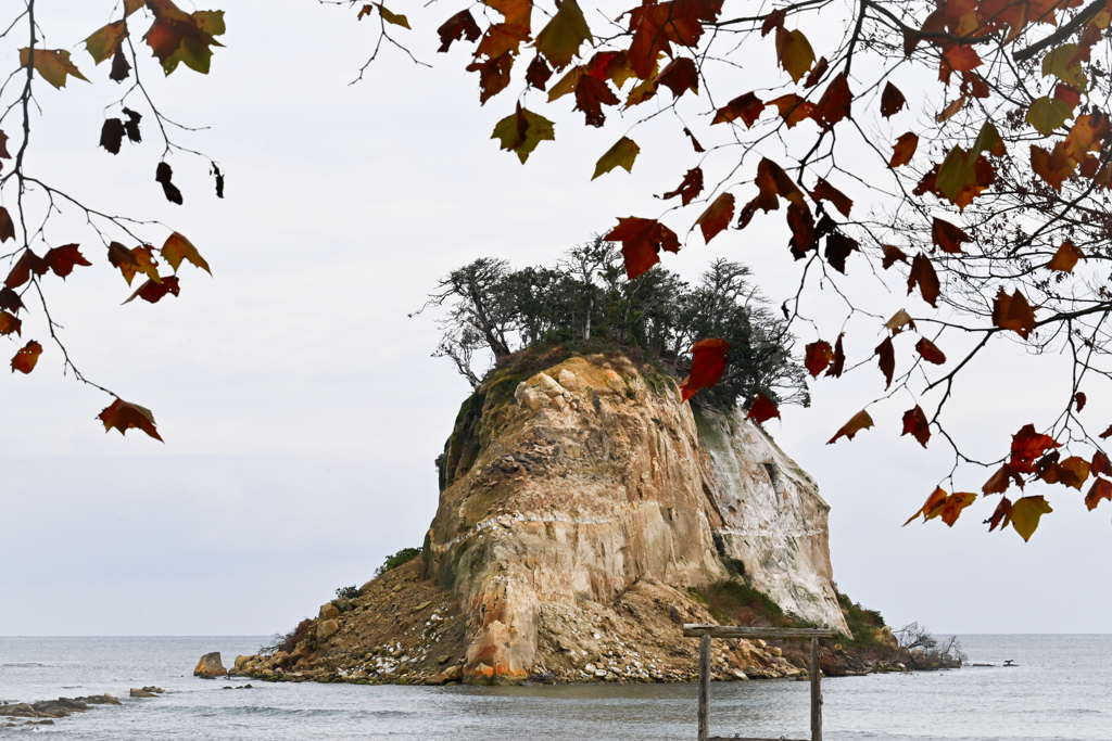 見附島 (軍艦島)