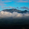 雲上の座