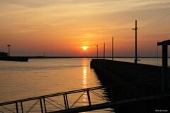 ある日の港の夕景