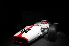 HONDA RA300