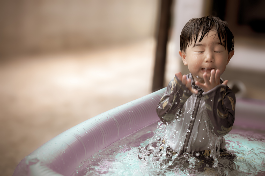 初めての水遊び