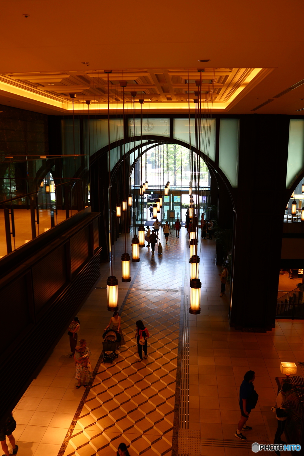 丸ビル エントランス