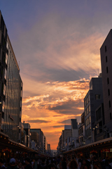 夕焼けの宵山