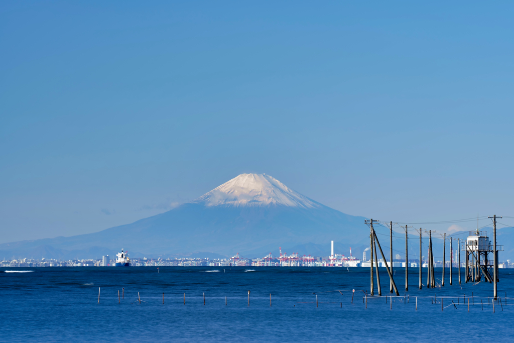 津久間海岸から見る富士山
