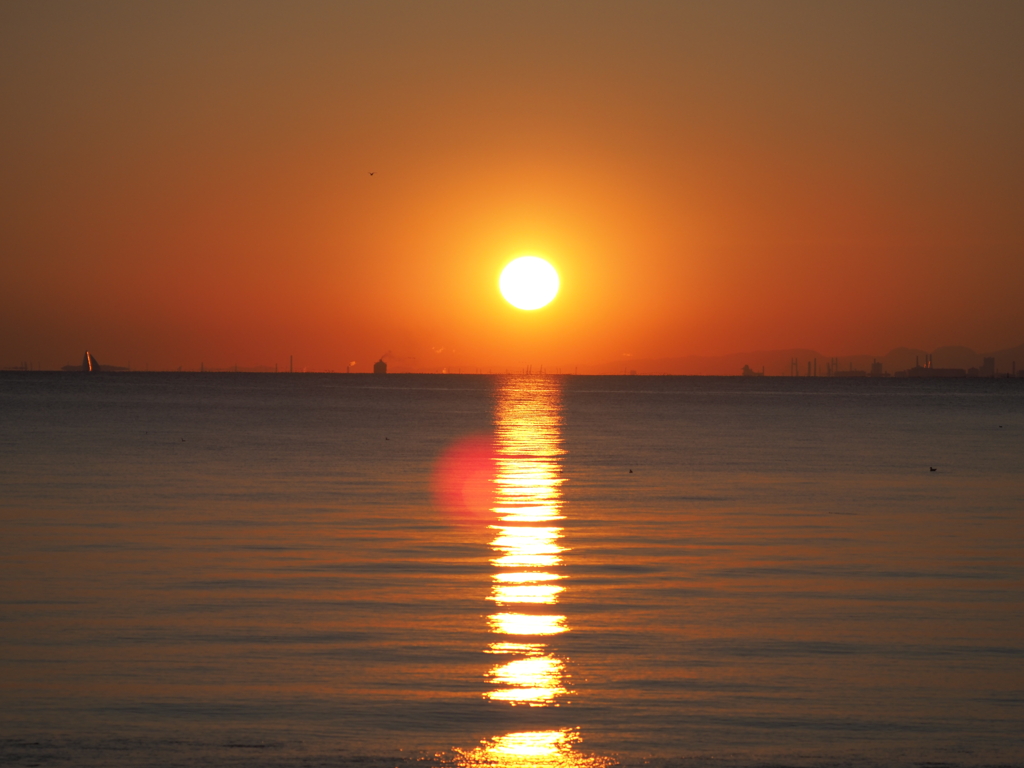 稲毛の浜にて落日