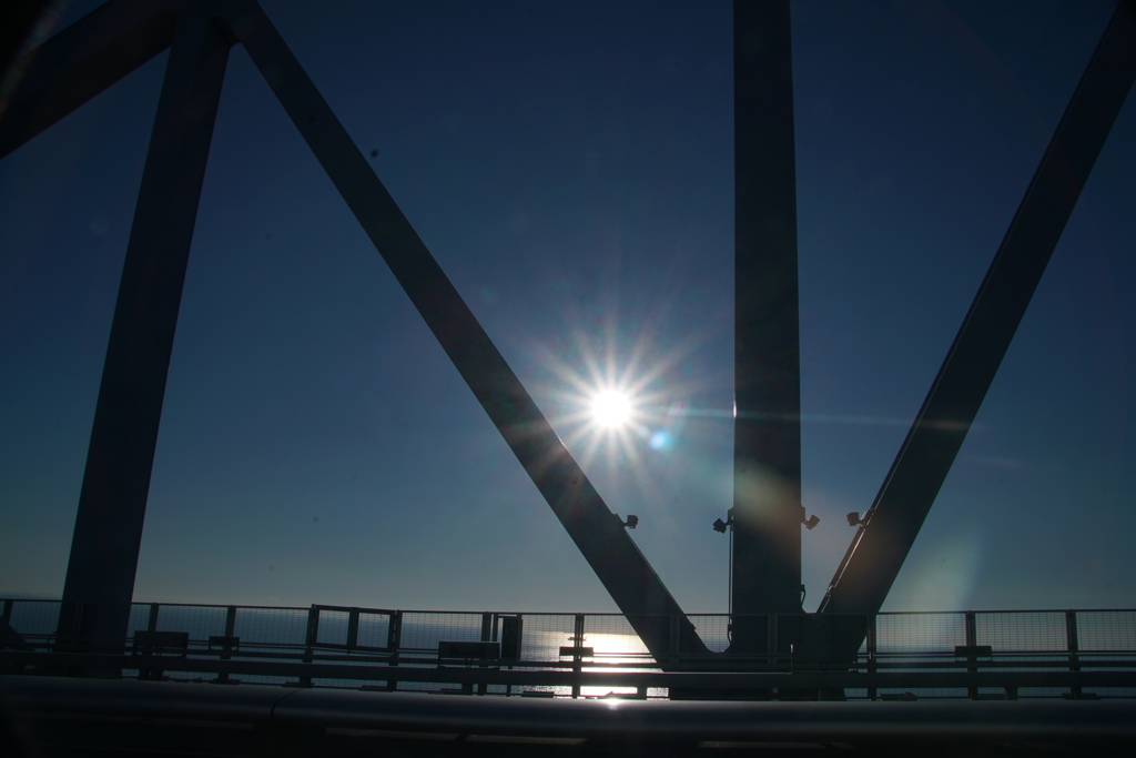 ゲートブリッジにて、うにうに