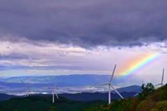 風車と虹