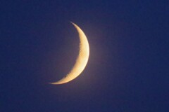 三日月
