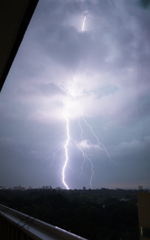 雷の渦雲