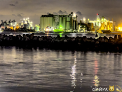 千葉港　深夜の工場夜景