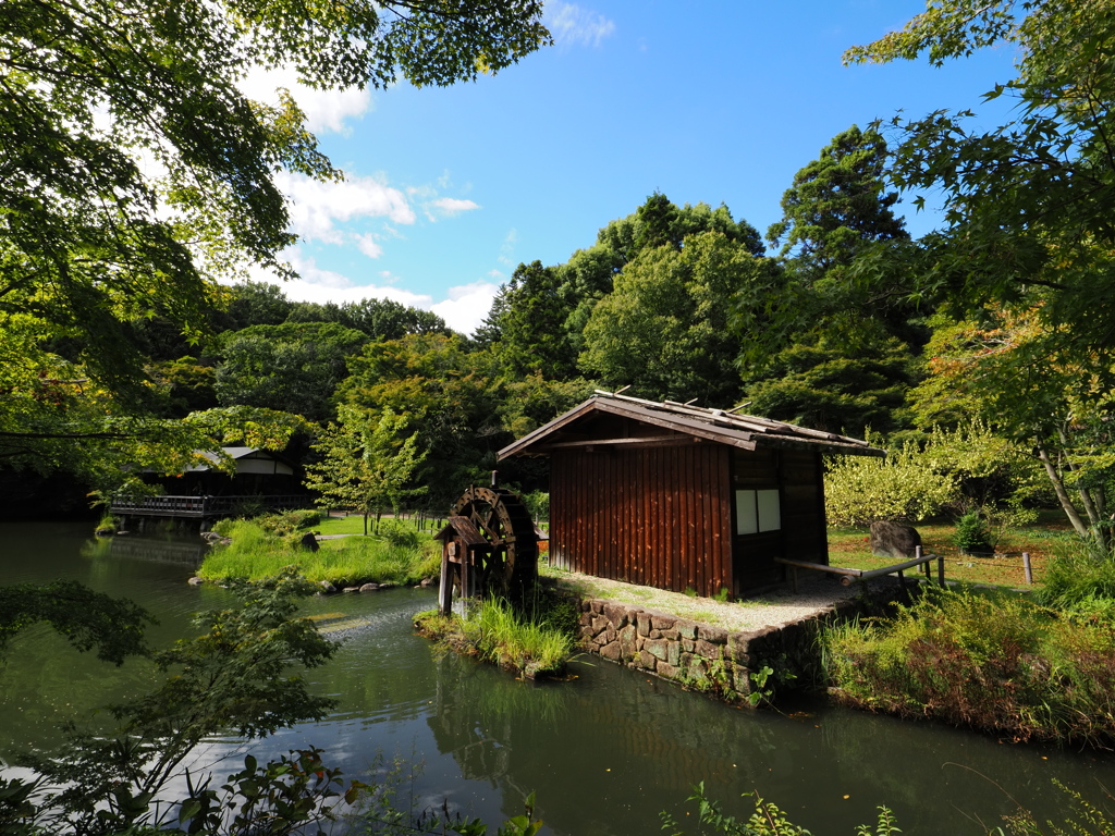 東山動植物園にある水車小屋
