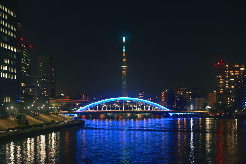 夜の東京散策 中央区新川01