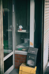 ショーウィンドウの内側の世界22