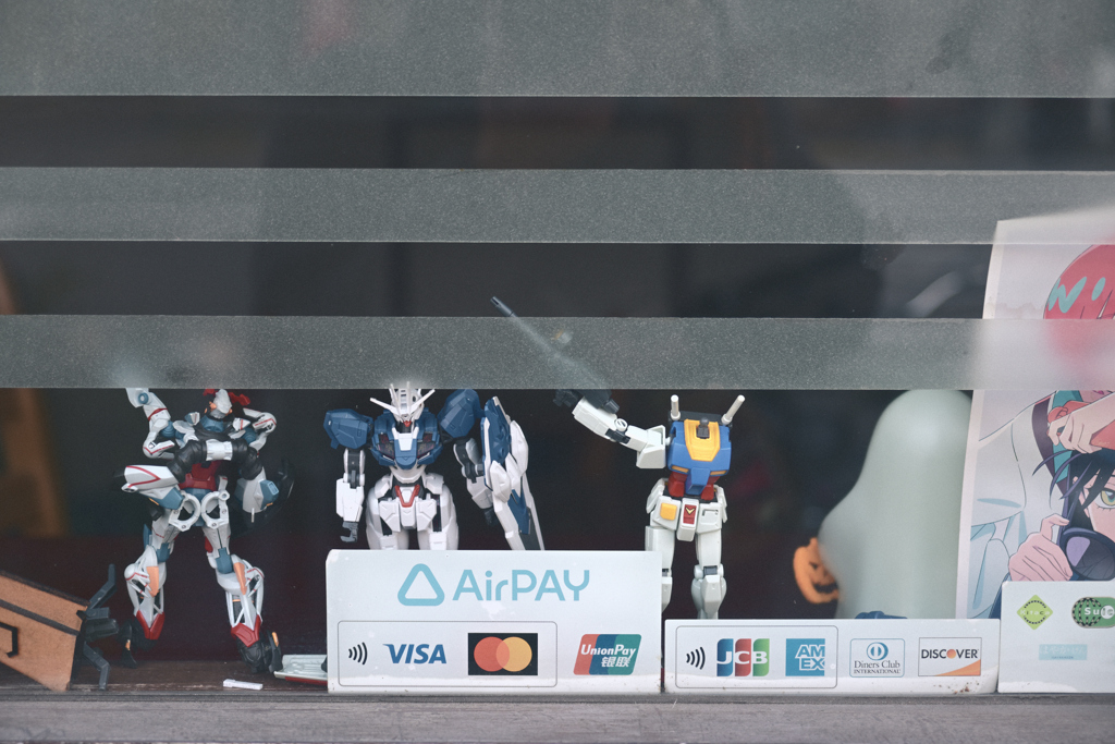 ショーウィンドウの内側の世界21