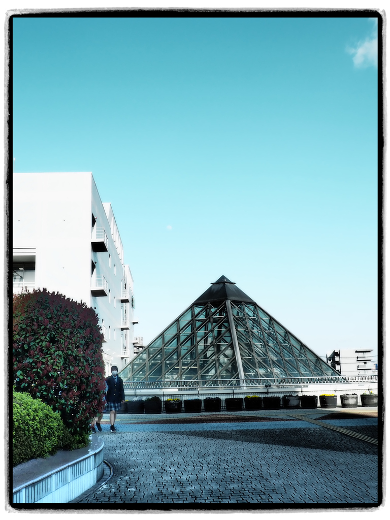 pedestrian deck