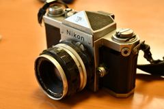 蘇る伝説 Nikon F