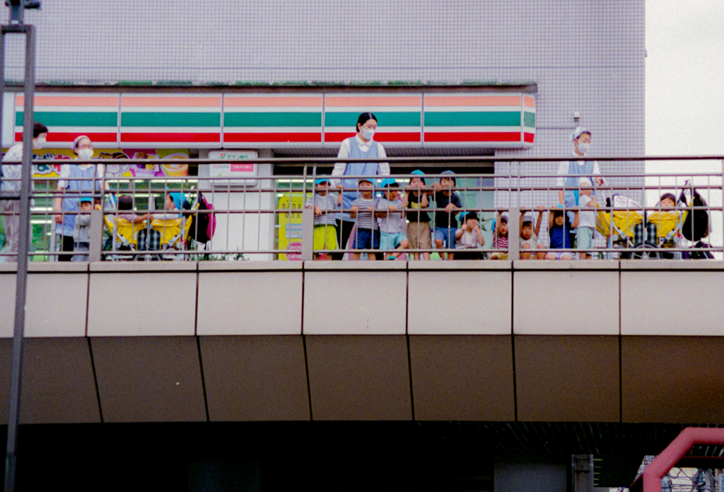 三鷹駅南口ロータリー