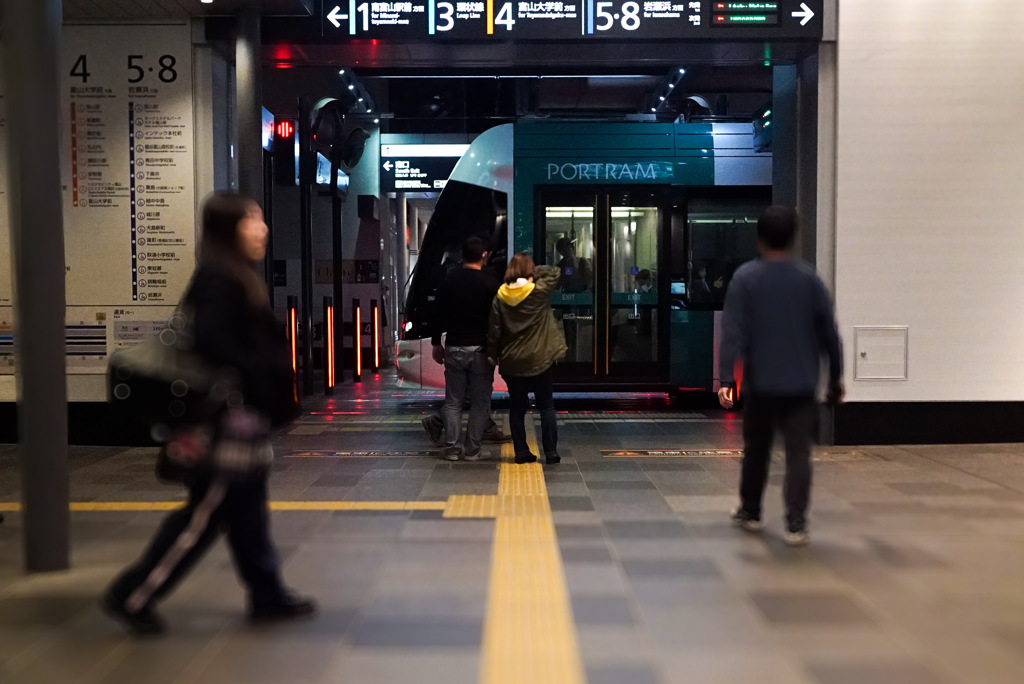 富山駅
